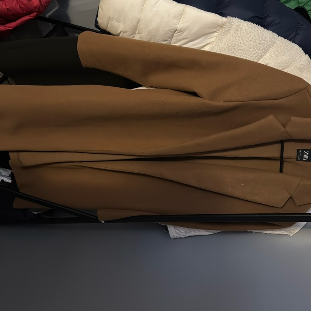 Lavish zara coat in light chocolate, worn once or twice.